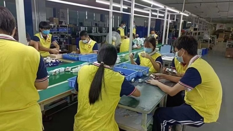 业主可以通过以下官方渠道查询保姆家政公司的营业执照：